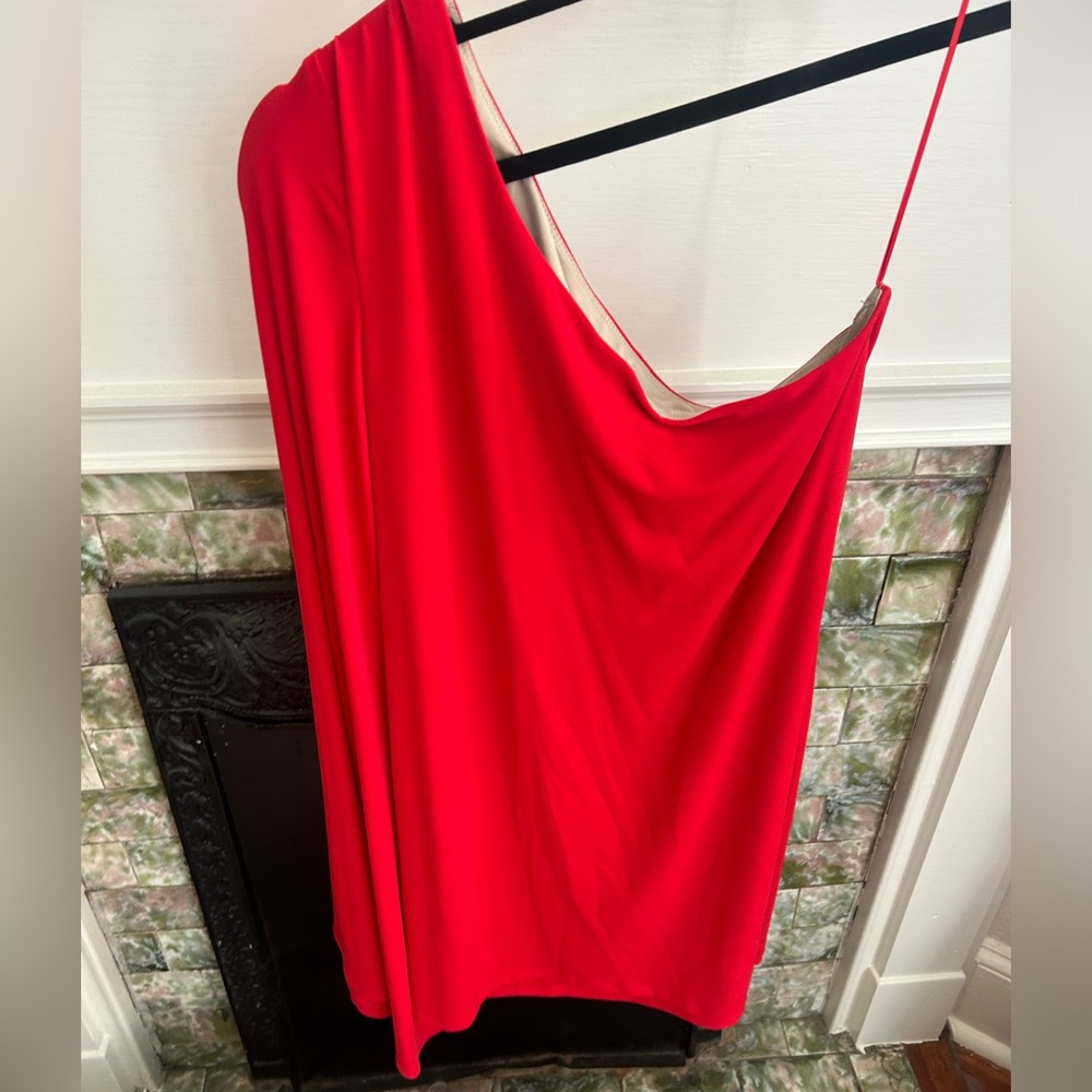 One shoulder dress!